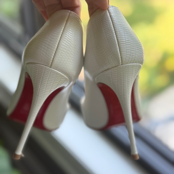 Christian Louboutin Size 39 - Picture 1 of 8